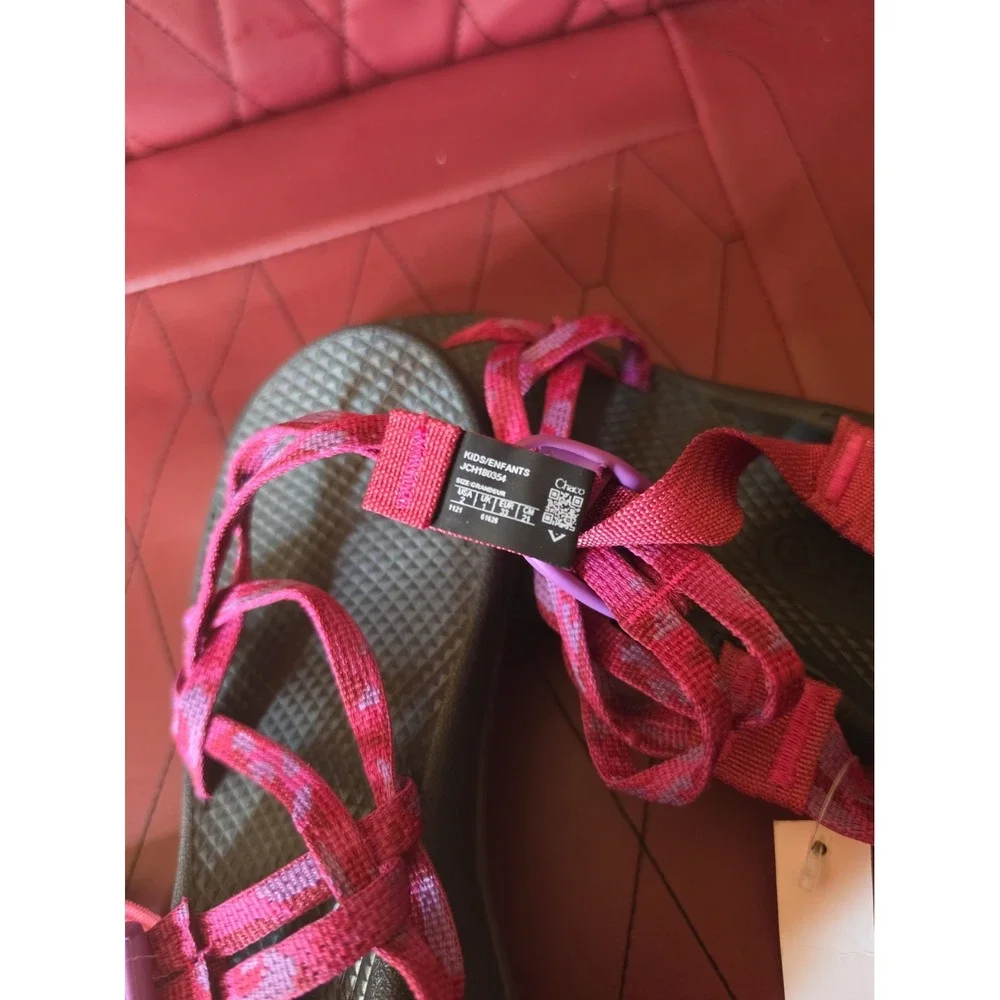 Big Girl's Sz 2 Youth Chaco's  Ecotread Sandals Red Purple Worn Once